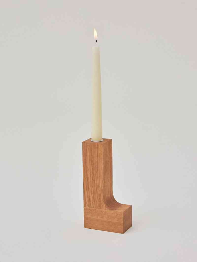 Candle holder