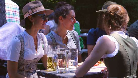 Why traditional fashion thrives in Germany