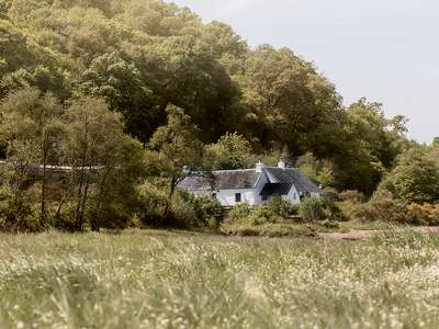 Scottish drinking and dining